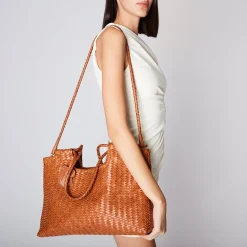 Borsa in pelle intrecciata Clara colore cuoio