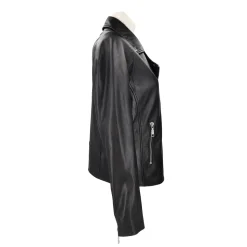 Giubbotto in pelle con zip colore nero