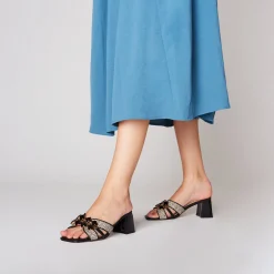 Sandalo Ocean in raffia con accessorio colore nero