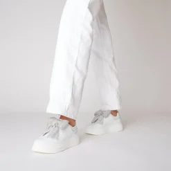 SNEAKER BELLATRIX CON MAXI FIOCCO IN STRASS COLORE BIANCO/ARGENTO