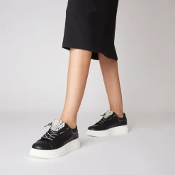 SNEAKER BELLATRIX CON PERLE COLORE NERO